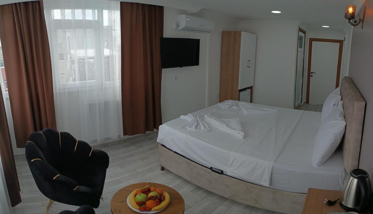 איסטמבול Laos Otel מראה חיצוני תמונה